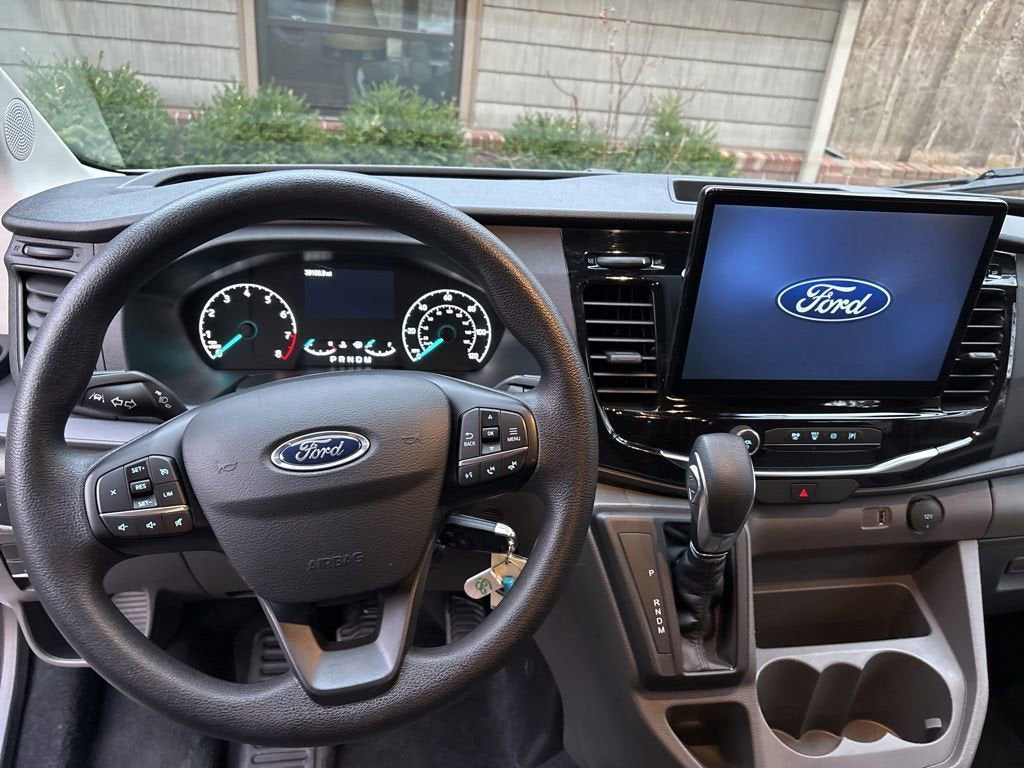 2024 Ford Transit Passenger Wagon XL