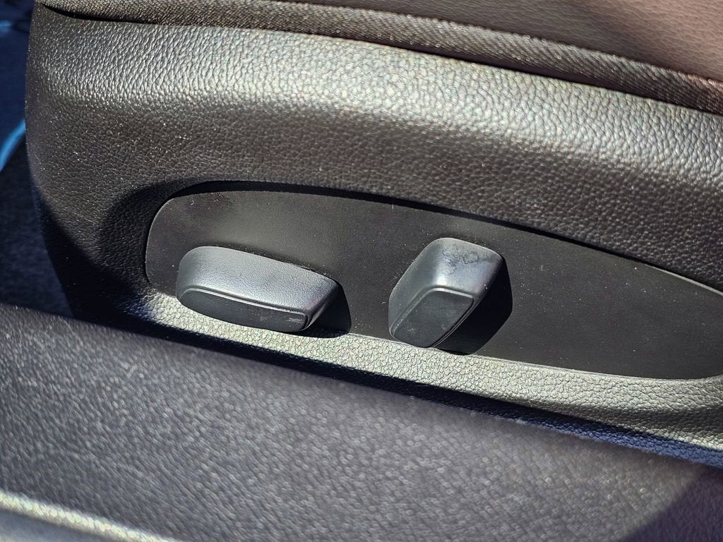 2021 Chevrolet Camaro 2LT