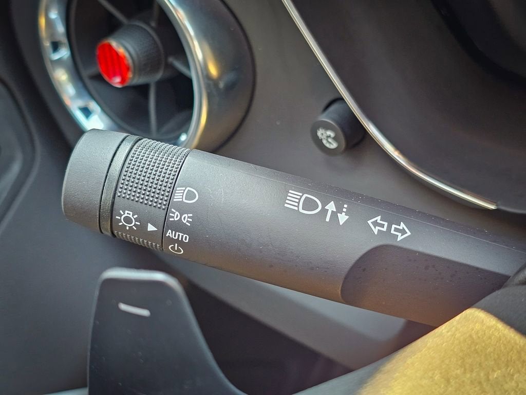 2021 Chevrolet Camaro 2LT