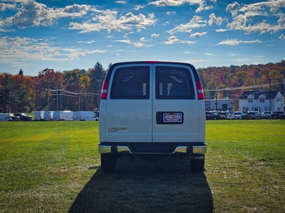 2025 Chevrolet Express Cargo WT