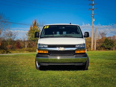 2025 Chevrolet Express Cargo WT