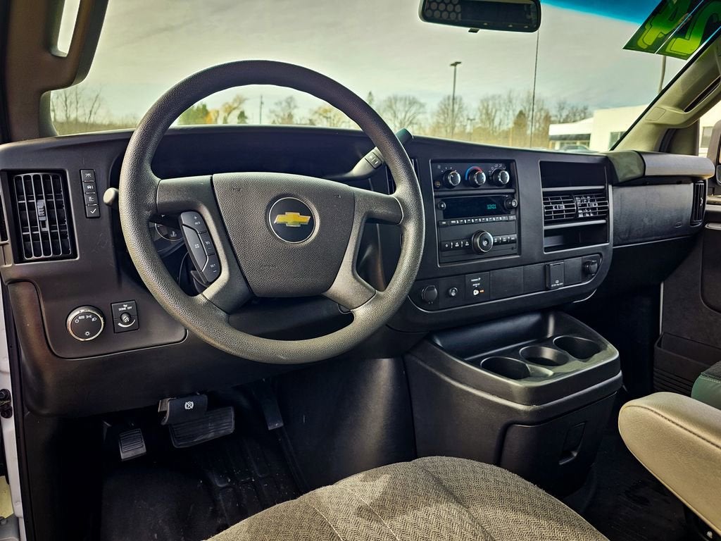 2024 Chevrolet Express Cargo 2500 WT