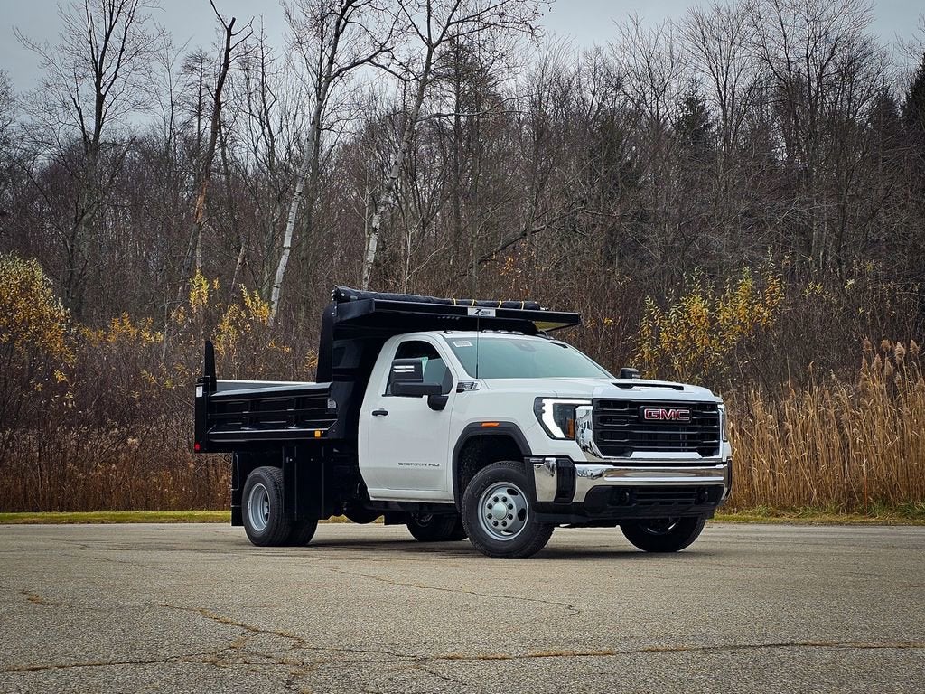 2026 GMC Sierra 3500 HD Chassis Cab Pro