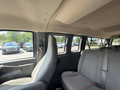 2025 GMC Savana Passenger LT