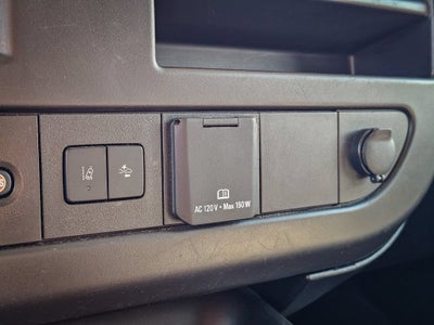 2025 GMC Savana Passenger LT