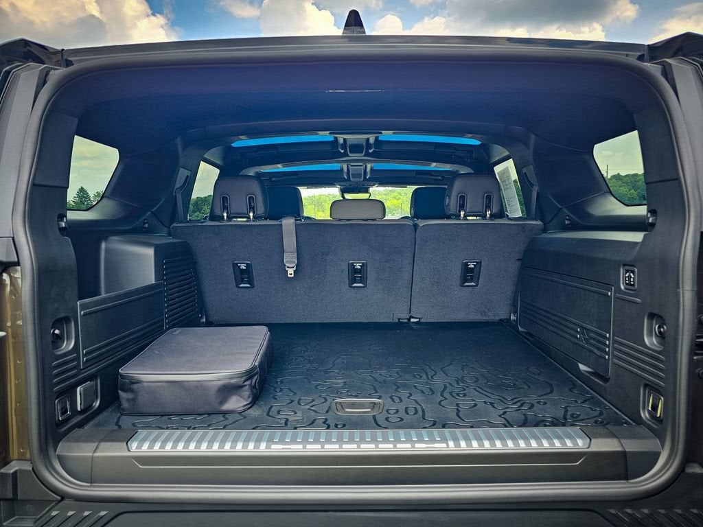 2025 GMC HUMMER EV SUV 2X