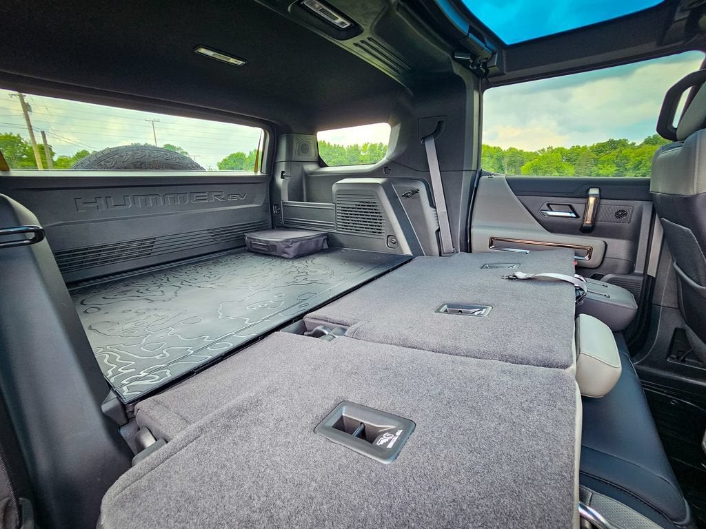 2025 GMC HUMMER EV SUV 2X