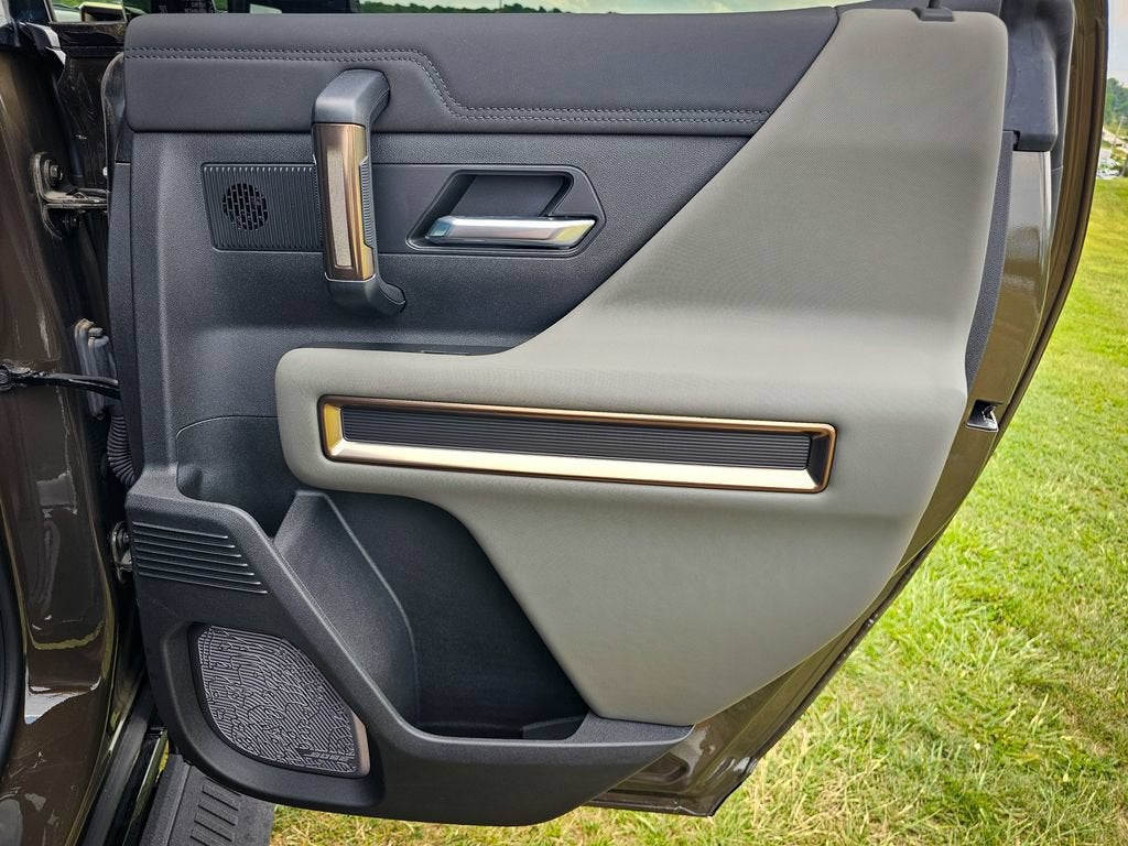 2025 GMC HUMMER EV SUV 2X