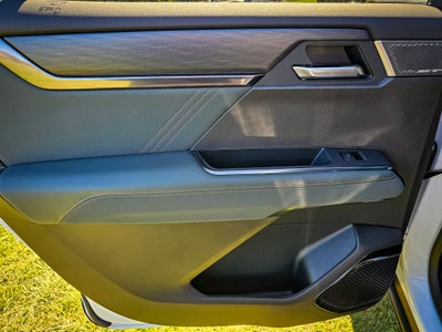 2027 GMC Acadia AT4
