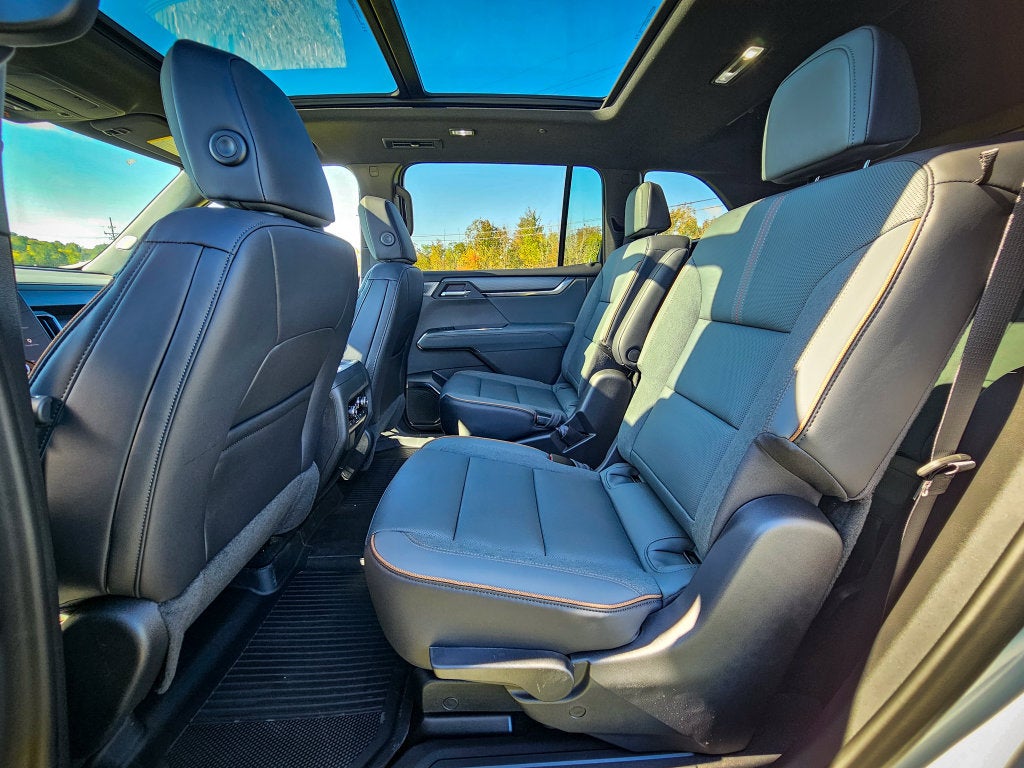 2027 GMC Acadia AT4