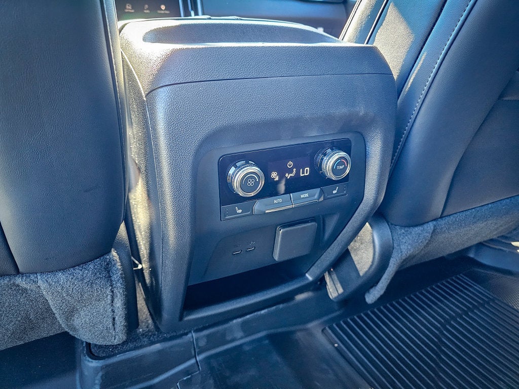 2027 GMC Acadia AT4