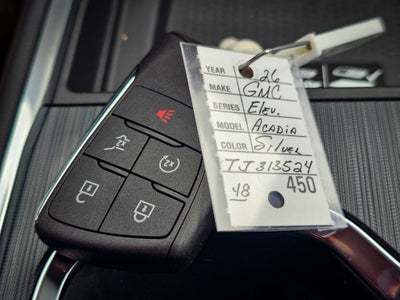2026 GMC Acadia Elevation