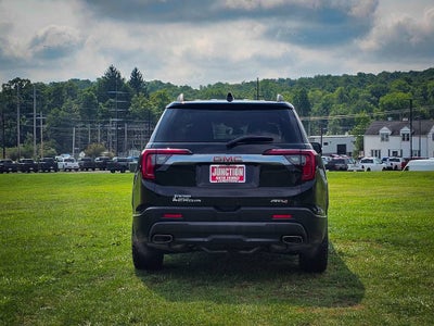 2023 GMC Acadia AT4