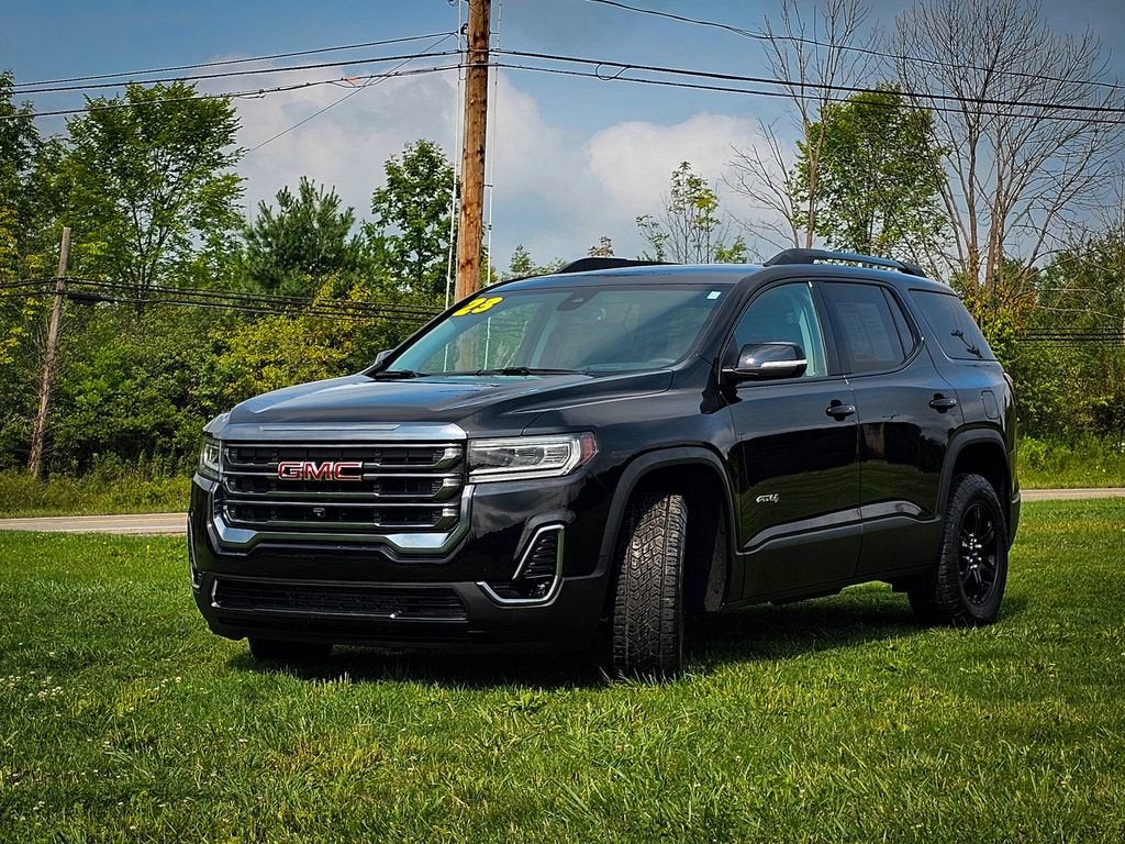 2023 GMC Acadia AT4