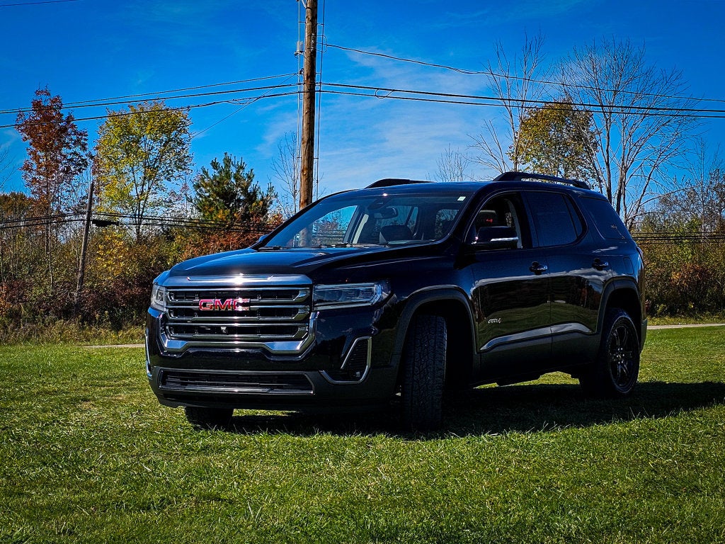 2023 GMC Acadia AT4