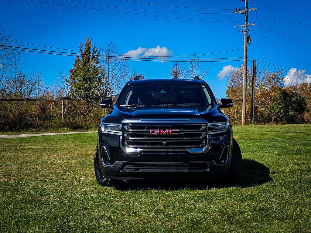 2023 GMC Acadia AT4