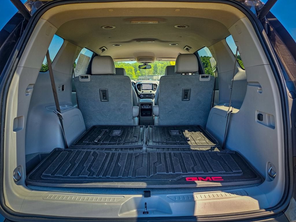 2020 GMC Acadia SLT