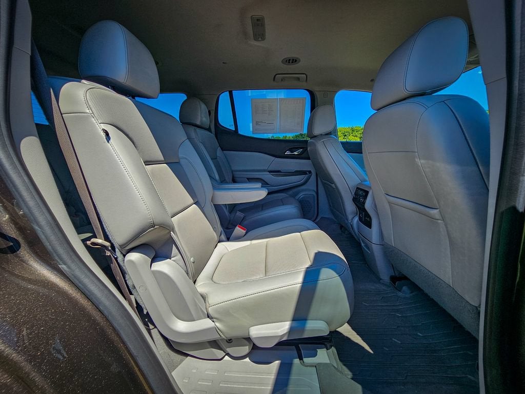 2020 GMC Acadia SLT