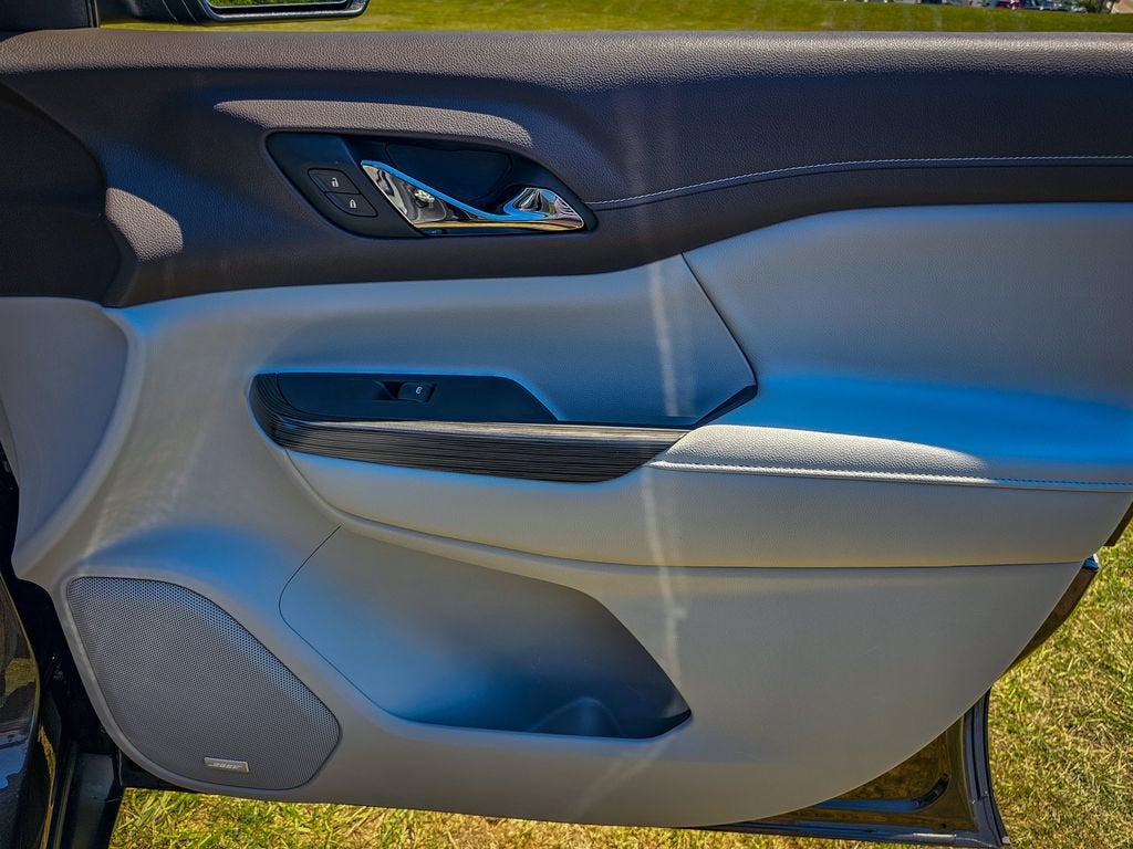2020 GMC Acadia SLT