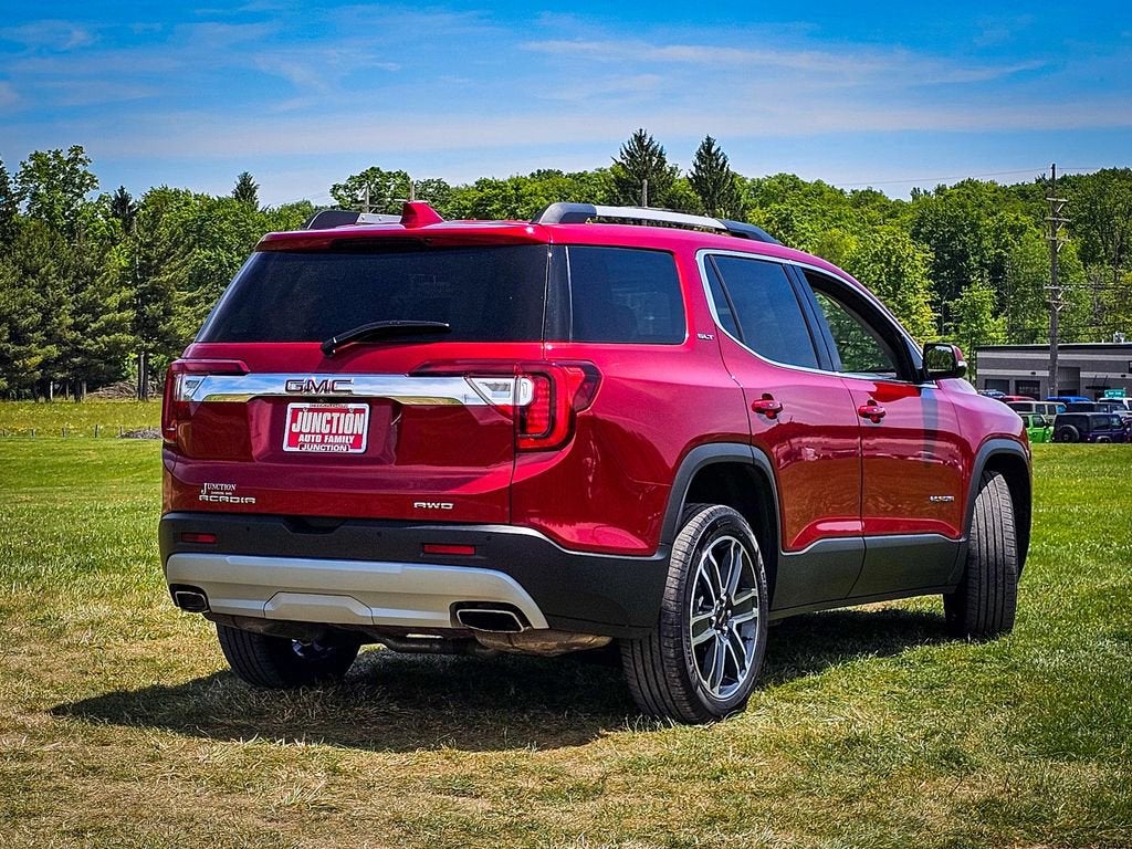 2021 GMC Acadia SLT