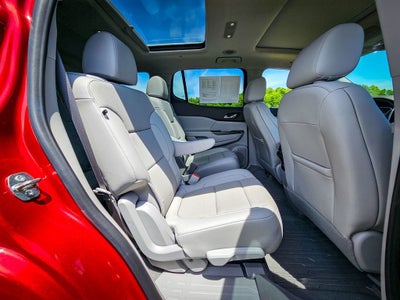 2021 GMC Acadia SLT