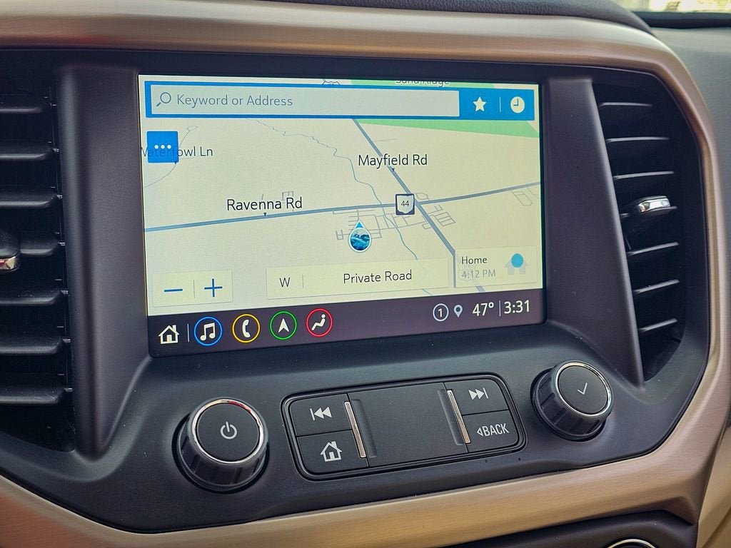 2023 GMC Acadia Denali