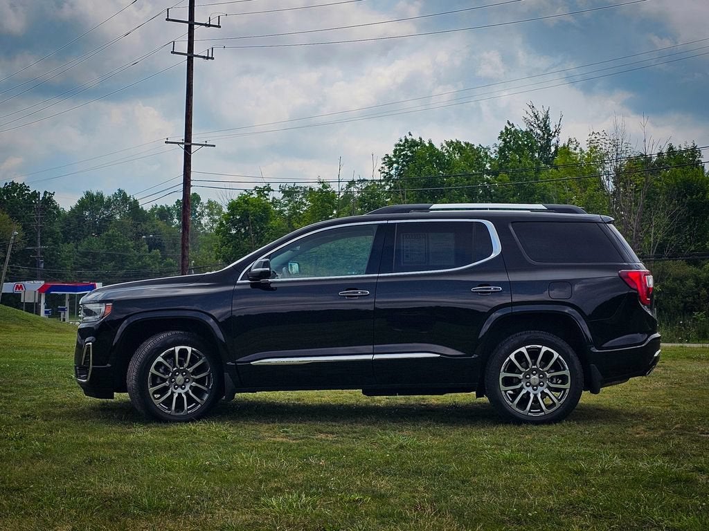 2023 GMC Acadia Denali