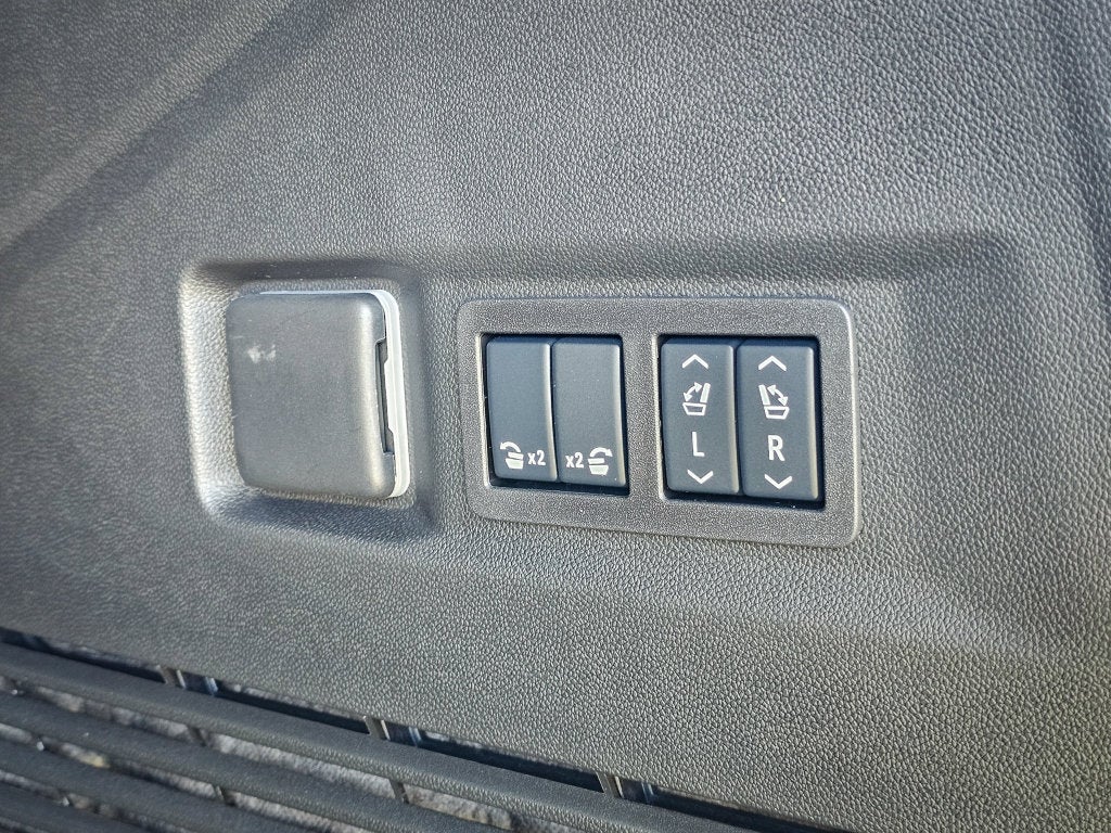 2027 GMC Yukon Denali