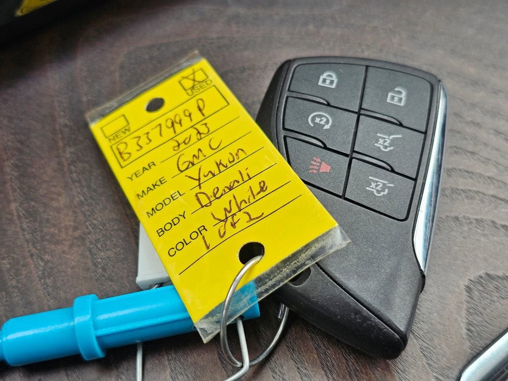 2023 GMC Yukon Denali