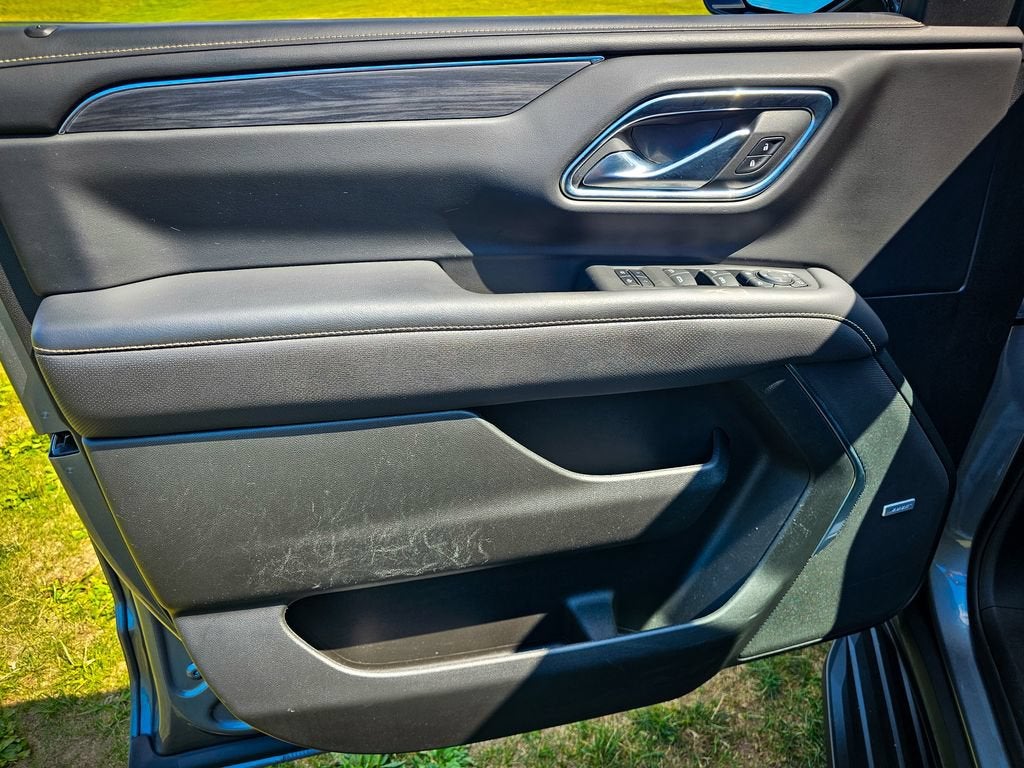 2022 GMC Yukon XL SLT
