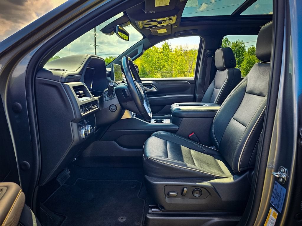 2022 GMC Yukon XL SLT