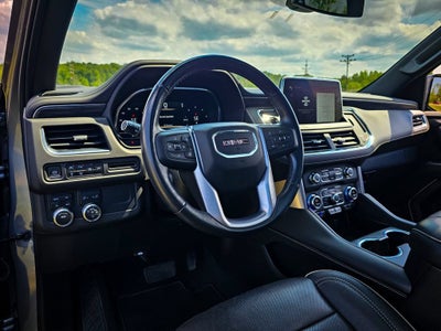 2022 GMC Yukon XL SLT