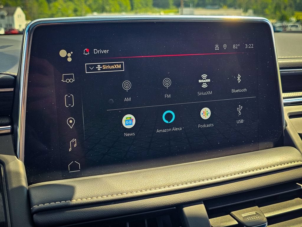 2022 GMC Yukon XL SLT