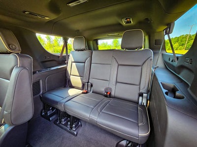 2022 GMC Yukon XL SLT