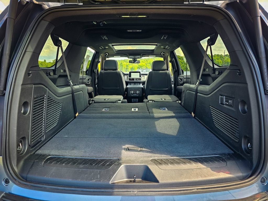 2022 GMC Yukon XL SLT