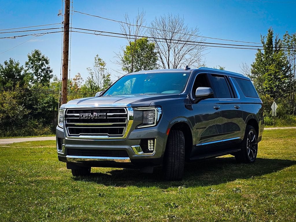 2022 GMC Yukon XL SLT