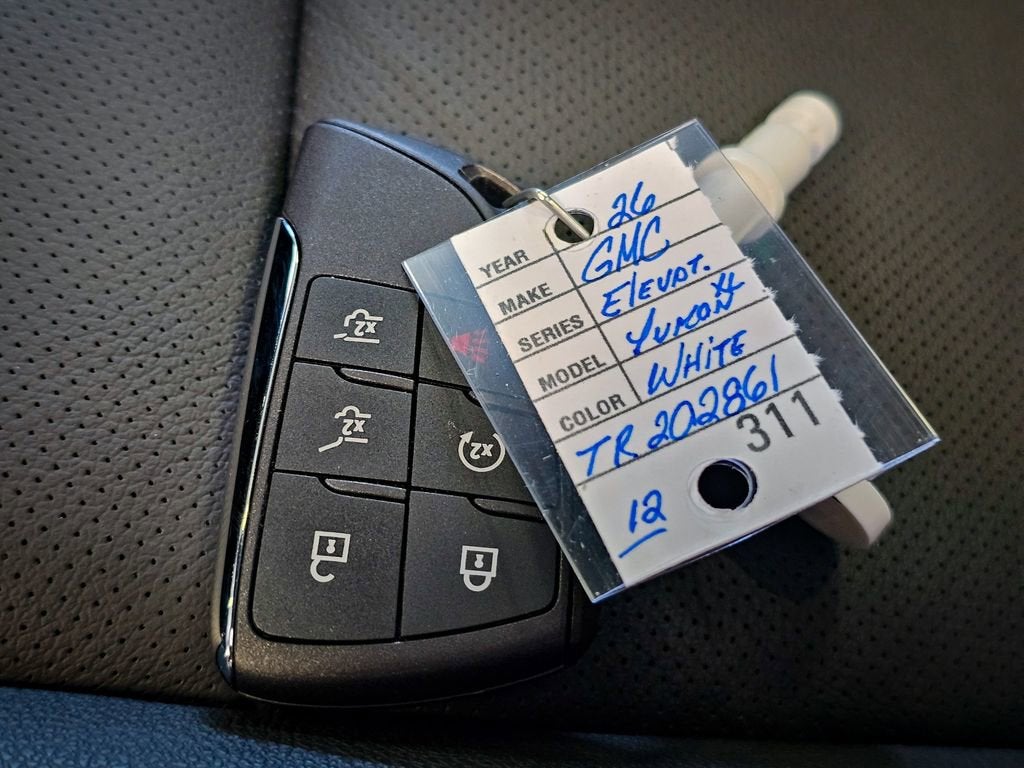 2026 GMC Yukon XL Elevation