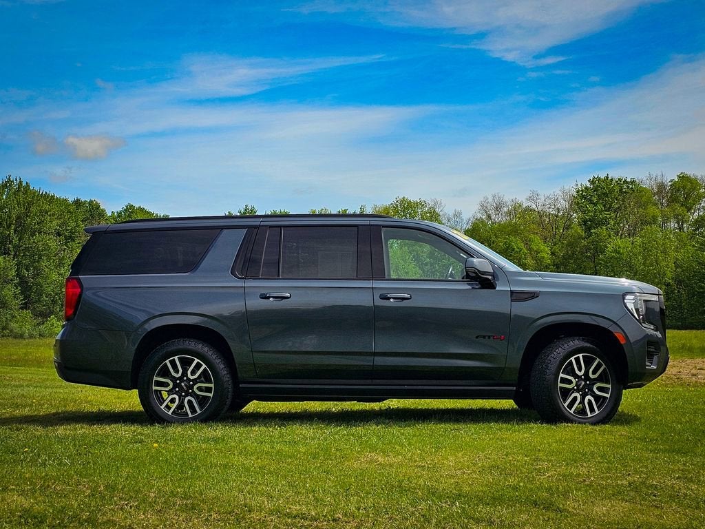 2021 GMC Yukon XL AT4