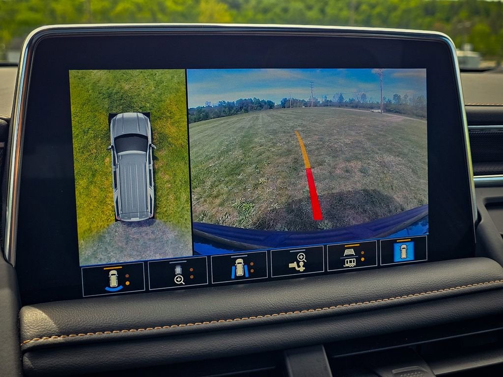 2021 GMC Yukon XL AT4