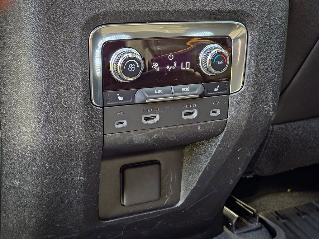 2021 GMC Yukon XL AT4