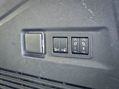 2021 GMC Yukon XL AT4