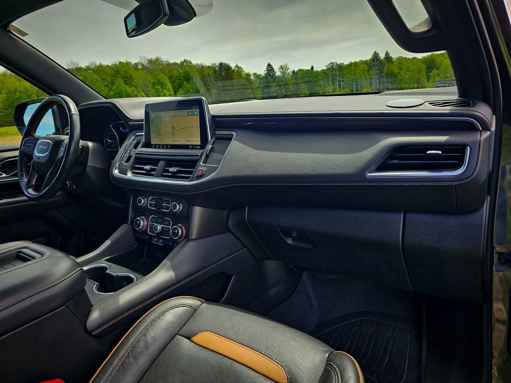 2021 GMC Yukon XL AT4