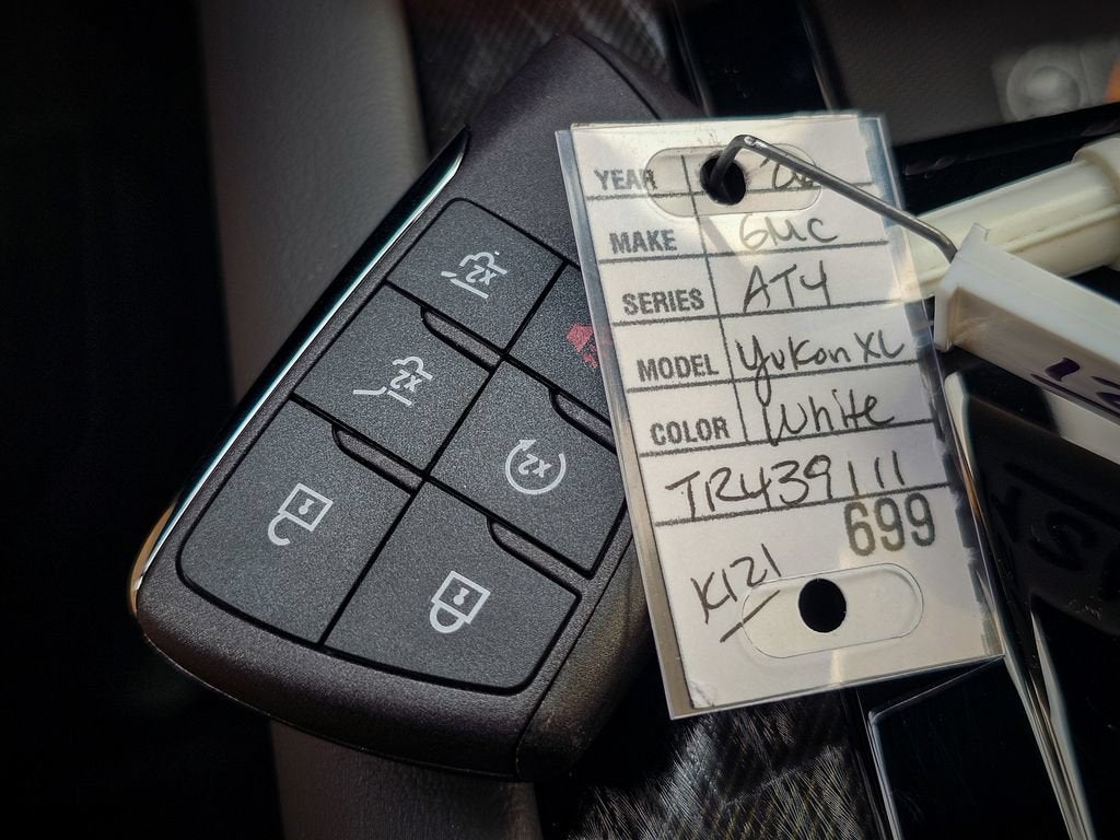 2026 GMC Yukon XL AT4