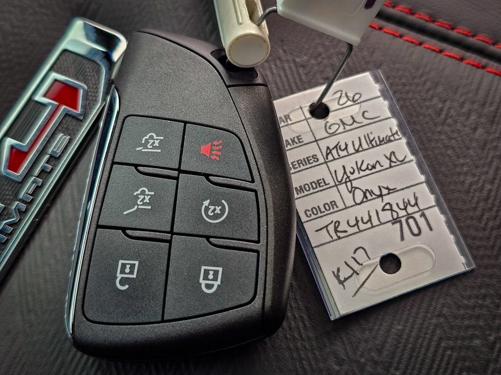 2026 GMC Yukon XL AT4 Ultimate - Photo 52