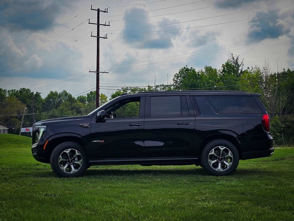 2026 GMC Yukon XL AT4 Ultimate - Photo 6