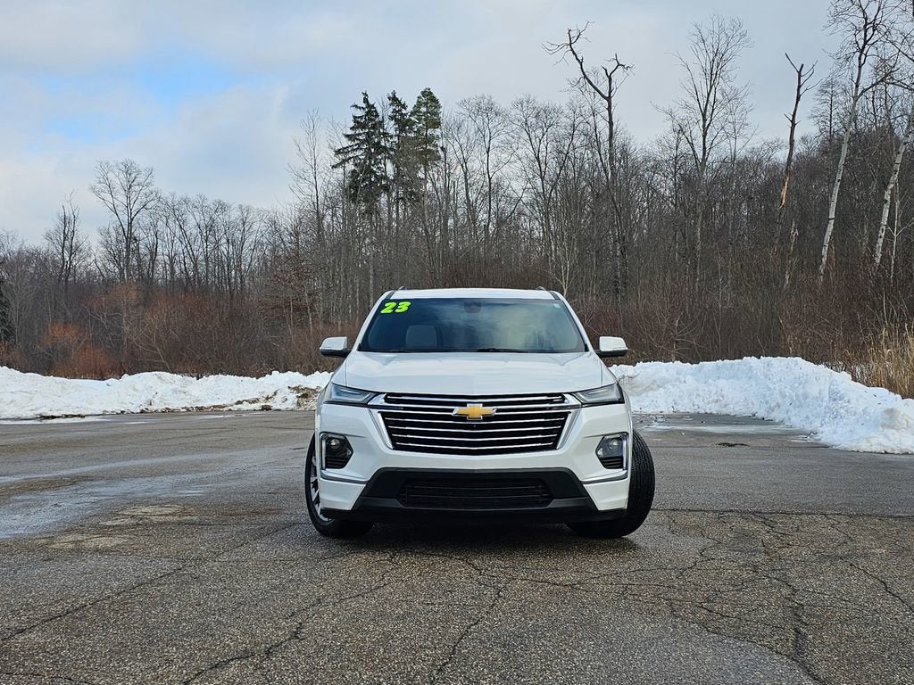 2023 Chevrolet Traverse Premier