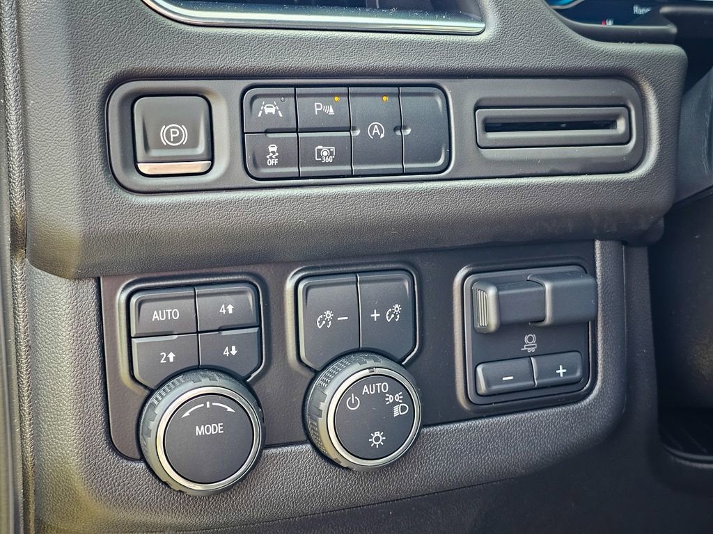 2024 Chevrolet Tahoe RST