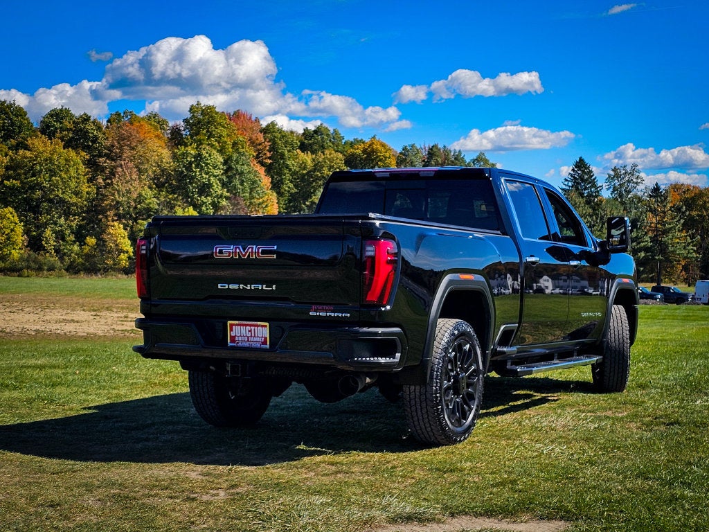 2024 GMC Sierra 2500 HD Denali