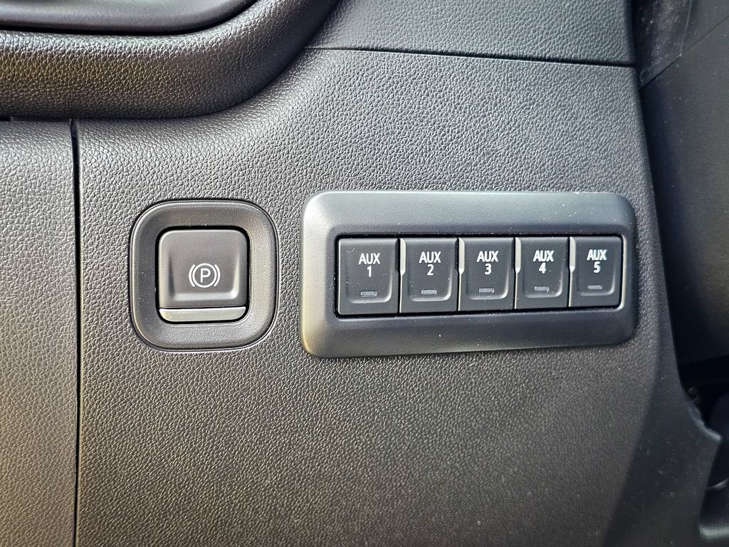 2024 GMC Sierra 3500 HD Pro
