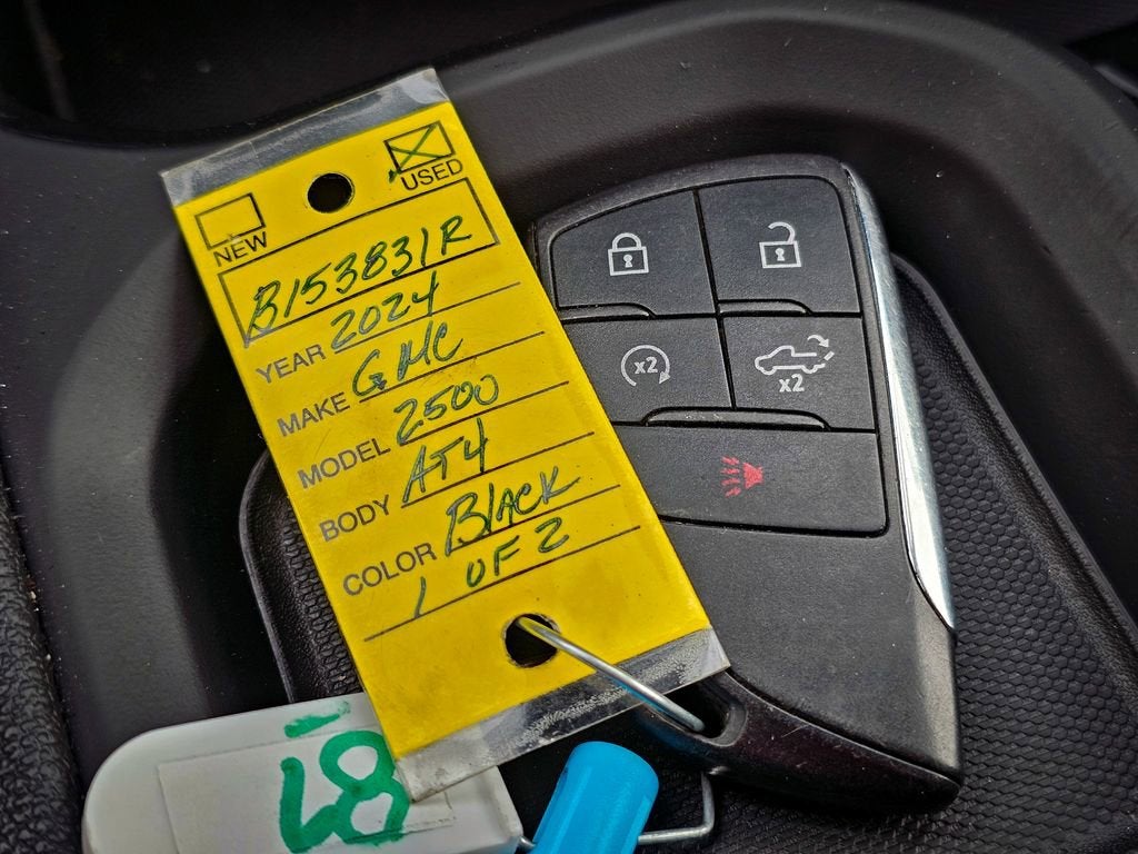 2024 GMC Sierra 2500 HD AT4